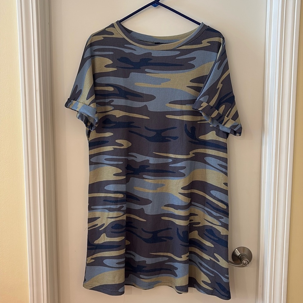 Comfy casual camo dress!